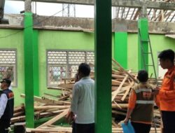 Jelang Tahun Baru, SMPN 1 Cisayong Diterjang Puting Beliung, BPBD Gercep, Disdik Dinilai Lamban