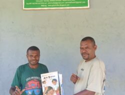 PKBM Kifle Salurkan Bantuan Buku ke Rumah Baca Kampung Kwowok, Dorong Literasi di Distrik Saifi