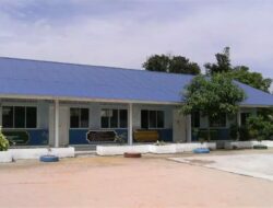 Diduga Ada Kejanggalan Dana BOS, Kasek SMA N. 1 Hilisalawa Ahe Pilih Diam