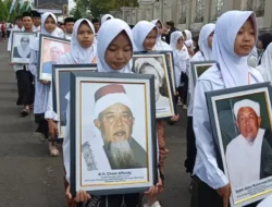 Kirab Hari Santri 2026 di Tasikmalaya, Potret Ulama Sepuh Jadi Simbol Penghormatan dan Pewarisan Sejarah Sukapura